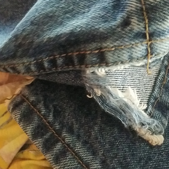 Levi's blue jeans - Picture 6 of 7